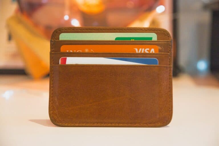 Best Debit Cards - Photo by Stephen Phillips - Hostreviews.co.uk on Unsplash